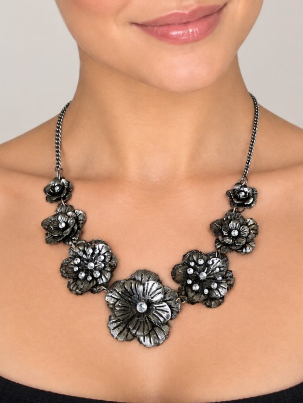 Metal Flower Statement Necklace Adjustable Textured Floral Links Center Crystals
